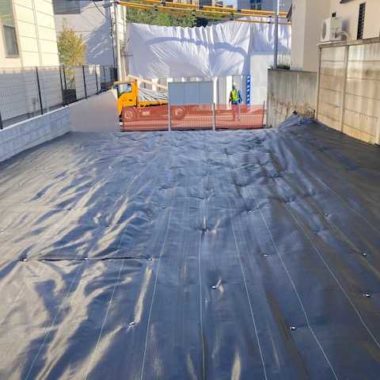 東京都渋谷区　草刈・防草シート設置 のアフター画像